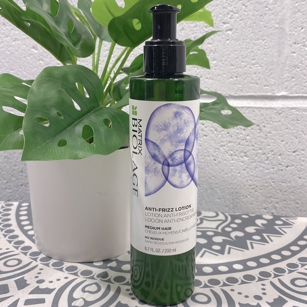 NWT Matrix biolage anti frizz lotion​​​​​​​​​
